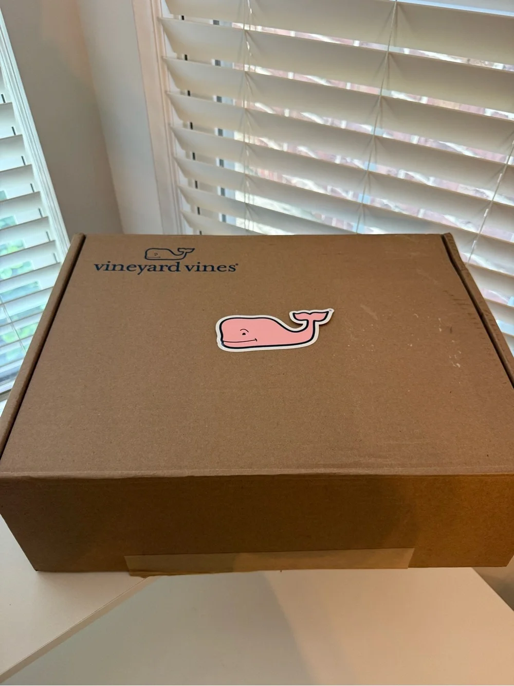 Vineyard Vines shipping box + large whale logo sticker in pink